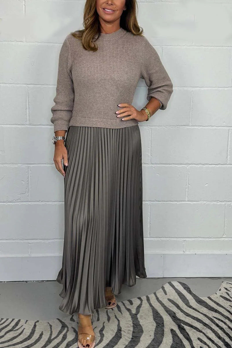 Elegant Pleated Maxi Dress
